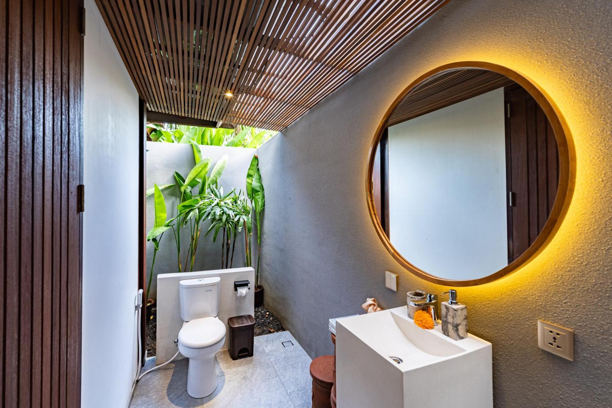 The Peacock Room Ubud Exterior photo